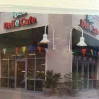 Ryan's Deli Cafe outside