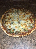 Capri Pizza food