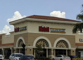 The Habit Burger Grill outside