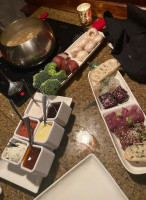 The Melting Pot food