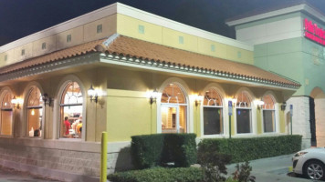 Pollo Tropical food