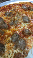 Carlo’s Pizza Of Port Washington food