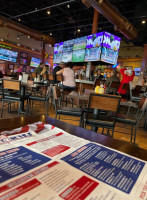 Rookies Sports Grill (hoffman Estates) food