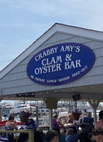 Crabby Amy's, food