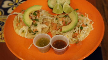 Tt's Tacos Tortas food