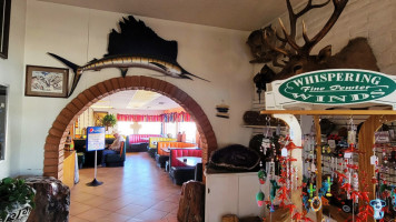 El Rancho inside