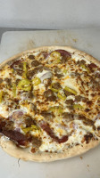 Logan Main Street Pizza food