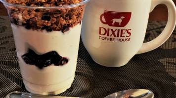 Dixie's Coffee House food