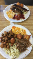 Nick's Bbq Drive-in food