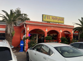 El Mariachi Restaurant outside