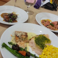 Café Gauguin at Rosen Centre food