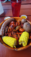 Crawfish Hideaway food