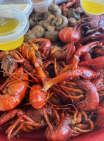 Crawfish Hideaway food