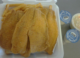 Shark's Fish Chicken Chicago Style food