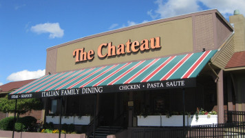 The Chateau Norwood outside