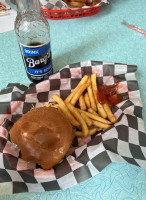 Old Town Slidell Soda Shop food