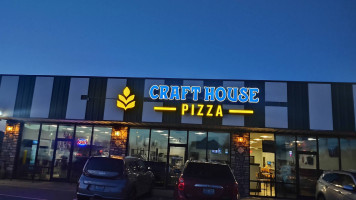 Craft House Pizza Lawrenceburg outside