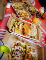 Mexa Tacos food