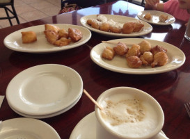 Beignet Au Lait food