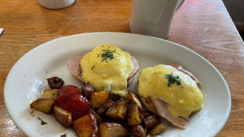 The Breakfast Nook food