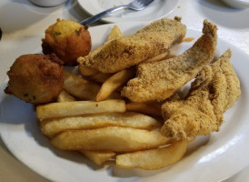 Adams Catfish House food