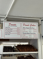 Allie's Donuts food