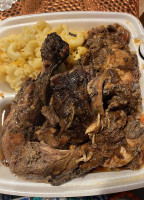 Ms.tiny's Jamaican Cuisine food