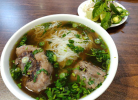 Pho Ever food