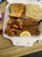 Lamar's Fish Chips food