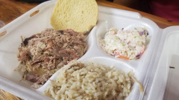 Hook's Bbq food