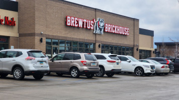 Brewtus Brickhouse outside