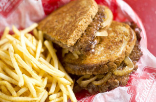 Freddy's Frozen Custard Steakburgers food