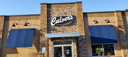 Culver’s outside