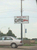 Ricky Jo's Coffe Shop outside