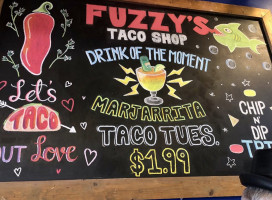 Fuzzy's Taco Shop food