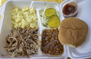 Meridianville -b-q food