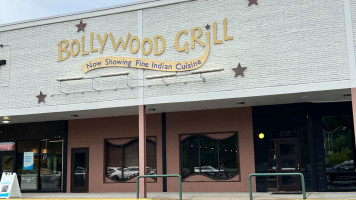 Bollywood Grill outside