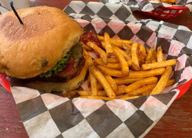 Love Creek Orchards/the Apple Store food