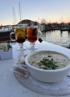 Pusser's Caribbean Grille outside