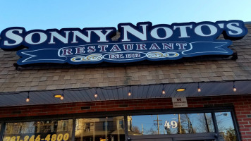 Sonny Noto's food