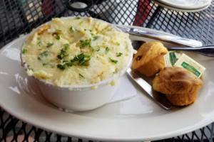 Molly Maguire's Irish Pub food