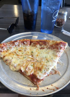 Keedy's Pizzeria food