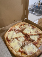 Two Cousins Pizza food