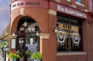 Elm Square Oyster Co. outside