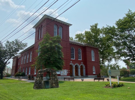 Dorchester County Circuit Court outside