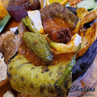 Chalois Mexican food