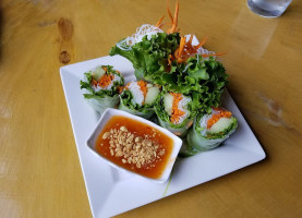 Naradeva Thai food