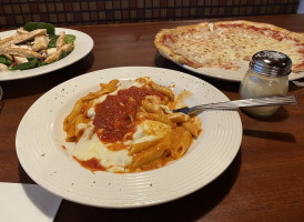 Dafnos Italian Grille food