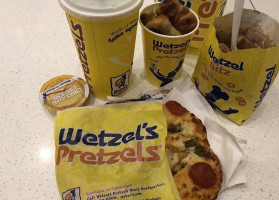 Wetzel's Pretzels food