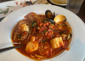 Lazzaro's Italian Bistro food